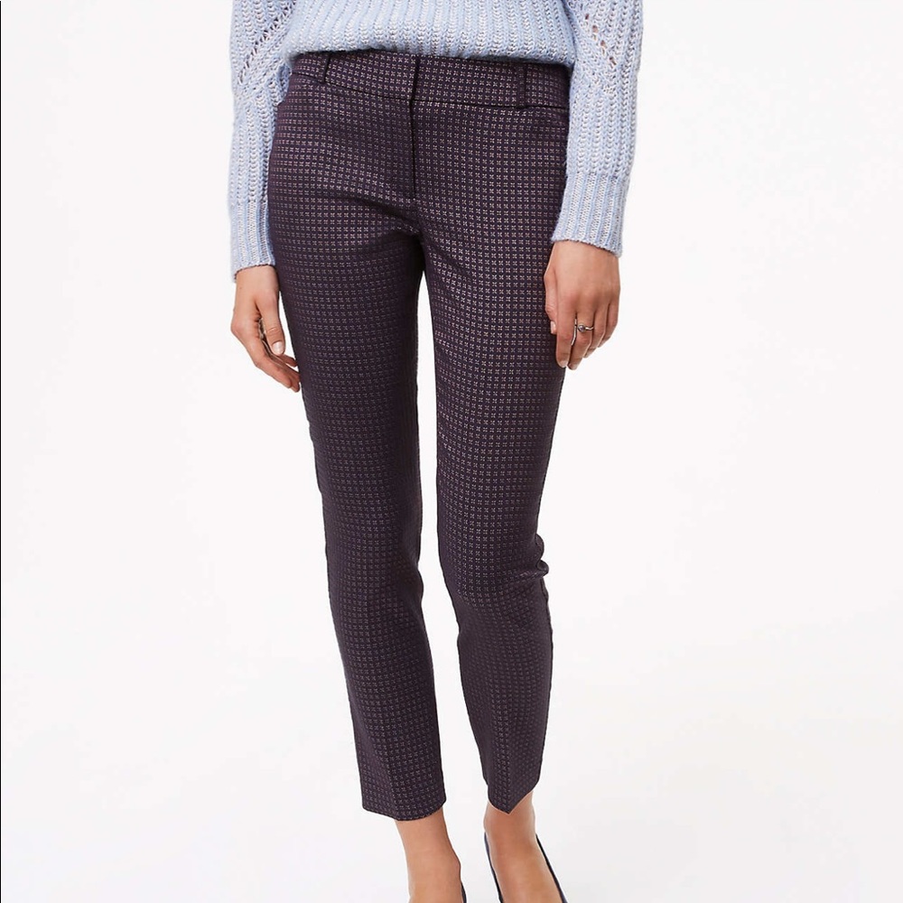 Loft Julie Skinny Petaled Ankle Pants